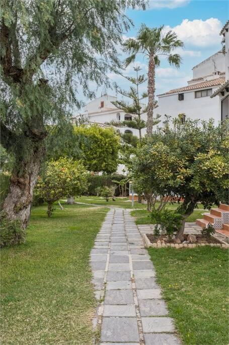 Beautiful Apartment With 2 Bedrooms Close To Beach トレビエハ エクステリア 写真