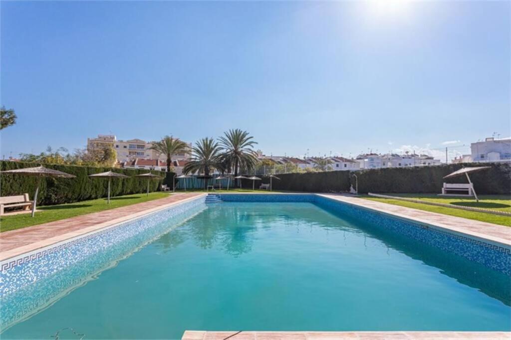 Beautiful Apartment With 2 Bedrooms Close To Beach トレビエハ エクステリア 写真
