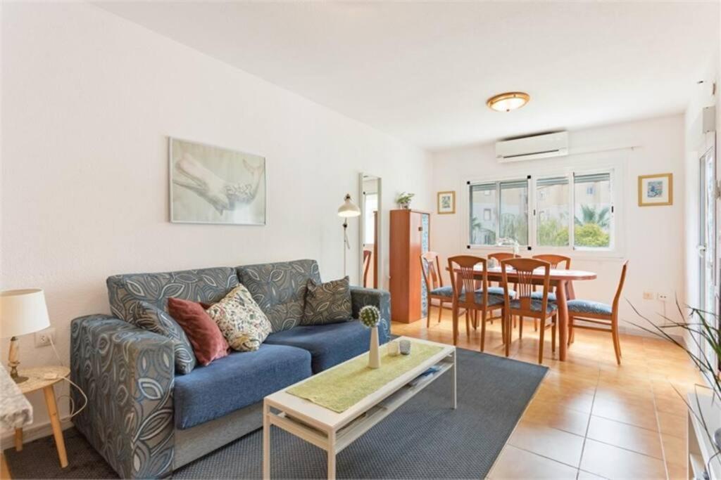Beautiful Apartment With 2 Bedrooms Close To Beach トレビエハ エクステリア 写真